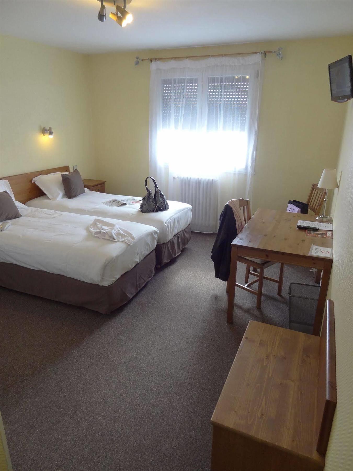 Hotel Prado Avec Parking - Proche Zenith トゥールーズ エクステリア 写真